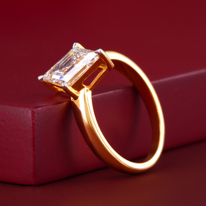 Anillo Solitario de Diamante Cultivado en Laboratorio de 2.06 CT, Corte Kite, Oro Amarillo/Blanco de 18K, Joyería Moderna de Compromiso con Claridad VS1 - Product Image 2