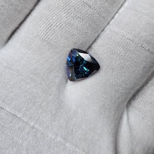 Alta calidad Aqua Blue Trillion Cut Natural Moissanite Piedra preciosa suelta Hermoso acabado para la fabricación de joyas recubiertas - Product Image 3