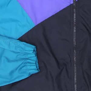 OEM Custom Windbreaker High Quality Men Windbreaker Coat Casual Streetwear Zipper Jacket for Sports and Fashion Use Outdoor - Product Image 3
