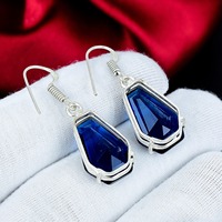 Boucles d'oreilles en saphir bleu, boucles d'oreilles pendantes en argent sterling 925 avec pierres précieuses en forme de cercueil, bijoux en pierre bleue, cadeau pour elle