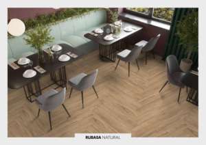 Baldosas de porcelana mate arquitectónicas de 20x120 cm diseñadas para crear una disposición alargada, un equilibrio y una base sólida para el suelo interior. - Product Image 4