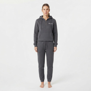 Conjunto Deportivo de Dos Piezas para Mujer, de Alta Calidad, al Por Mayor, con Bolsillos Tipo Canguro, en Colores Elegantes - Product Image 1