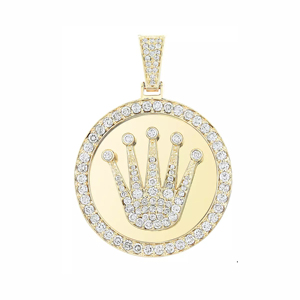 Collier pendentif couronne plaqué or 18 carats de luxe avec incrustation de diamant taille brillant rond, unisexe, pour usage quotidien - Product Image 1