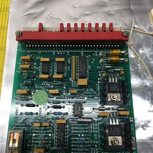 AMAT 0100-90221 PWB Assy Arc Linear Board, PCB - อุปกรณ์และชิ้นส่วนเซมิคอนดักเตอร์ระดับโลกที่เชื่อถือได้ - Product Image 4