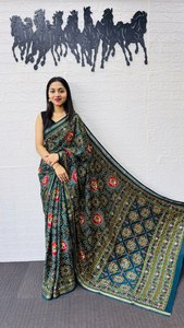 Sarees de Algodón y Seda de Alta Calidad, Diseño Moderno, Suaves, de Secado Rápido - Product Image 4