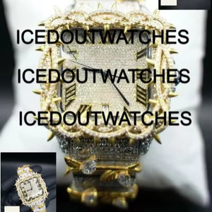 Montre en diamant moissanite avec cadran entièrement serti et bracelet en acier inoxydable, conçue pour un style élégant et tendance - Product Image 1