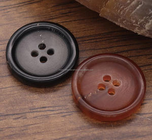 Botón de cuerno Real de Búfalo de calidad superior para Botón de cuerno de traje Personalización al por mayor Botón de cuerno de alta calidad de 4 agujeros de la India - Product Image 3