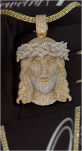 Pendentif personnalisé de luxe Jésus Hip Pop en argent sterling 925 plaqué or avec moissanite, pour homme et femme - Product Image 2