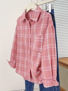 เสื้อเชิ้ตผู้ชายแขนยาวแฟชั่นลำลอง ผ้าทวิลล์ย้อมสีแบบคลาสสิก เนื้อผ้าระบายอากาศ น้ำหนักเบา เป็นมิตรกับสิ่งแวดล้อม ติดกระดุม - Product Image 3