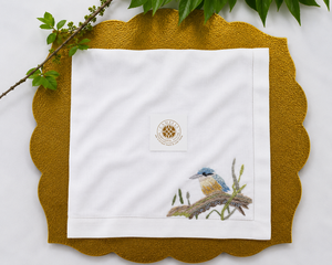 Scène de nid d'abeille, la broderie délicate transmet une chaleur familiale douce et confortable. - Product Image 1