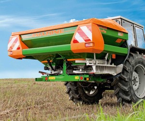 Épandeur d'engrais robuste monté sur tracteur, machine agricole pour épandre le fumier, les semences granulaires et le sel en vrac, à prix abordable - Product Image 4