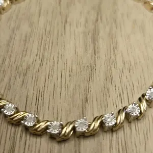 Pulsera de tenis de plata de ley chapada en rodio con diseño de cuerda trenzada y moissanita de corte brillante redondo, joyería clásica de lujo - Product Image 2