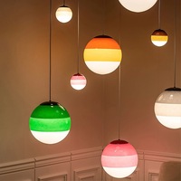 Lampu Gantung Kaca Patri Minimalis Nordik Gaya Krim Modern Kreatif Baru untuk Kamar Tidur, Ruang Makan, dan Meja Bar