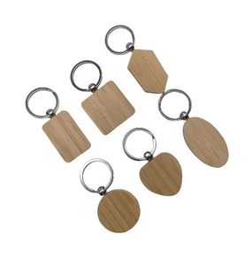 Llavero de Madera con Formas Rectangulares, Circulares, Ovaladas y de Corazón, Acabado Natural, Etiquetas Metálicas para Llaveros - Product Image 1