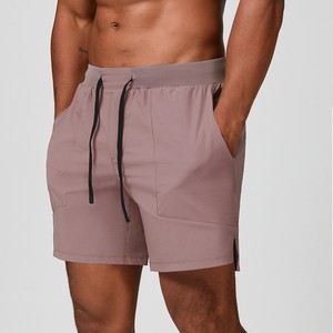 Shorts Bermuda gris pour hommes, à séchage rapide, avec cordon de serrage à la taille et poches, style décontracté, coupe mi-haute - Product Image 3