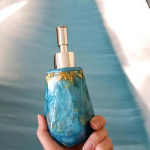 Ensemble de salle de bain moderne portable en résine acrylique bleu ciel de luxe ILAHI, trois pièces, design floral, accessoires décoratifs pour la maison, Uttar - Product Image 1
