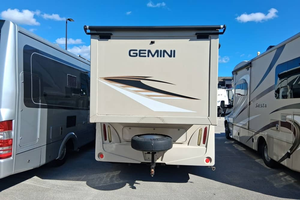 Used 2018 T-h-o-r G-e-m-i-n-i 23T-R - Product Image 5