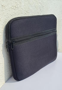 Housse pour ordinateur portable en néoprène noir de qualité supérieure Zipper Horizontal Case avec poche Sacs et housses pour ordinateur portable pratiques - Product Image 3