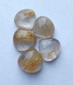 พลอยรูไทล์สีทองธรรมชาติทรงหัวใจ คุณภาพสำหรับทำเครื่องประดับ พลอยหลวมสำหรับบำบัดรักษา - Product Image 4