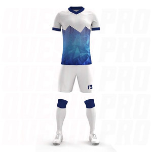 Tenue de football personnalisée pour hommes, nouveau design, maillot de football, ensemble de maillots de football, logo personnalisé professionnel, kit de football d'équipe - Product Image 2