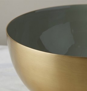 Bol de service fantaisie en émail plaqué or en aluminium Bol à fruits en émail de marque de luxe Élégant bol à salade moderne de haute qualité - Product Image 4