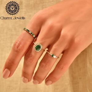 Bague de fiançailles unisexe en argent sterling plaqué or 22 carats avec moissanite taille coussin, sertie à griffes, certifiée IGI, 3 g, Charm_Jewells - Product Image 3