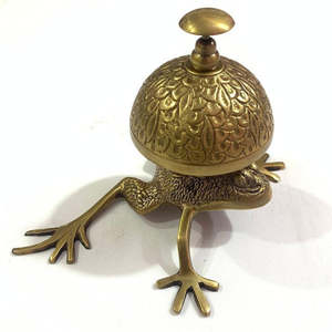 Cloche murale personnalisable en laiton, style vintage traditionnel, avec corde à tirer, décoration suspendue, taille sur mesure, artisanat en gros - Product Image 3