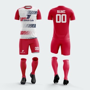 Ensemble de maillots de football unisexe T-Stitch Lab, gris, imprimé géométrique, manches courtes, évacuation de l'humidité, coupe athlétique, nom personnalisable sur le devant - Product Image 6
