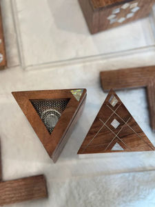 wholesale Triangle Mango Wood Acrylic Base Mother of Pearl Inlay Bulk Saudi Arabian <b>Bakhoor</b> Burner Majlis <b>Oud</b> Dakhoon Ce - Product Image 5