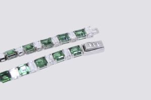 Brazalete LAVINA de Plata de Ley con Circonitas Cúbicas Entrelazadas y Baño de Rodio para Mujer - Regalo - Product Image 3