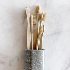 Charbon biodégradable et écologique pour brosse à dents avec manche naturel et poils doux pour usage domestique adulte - Product Image 5