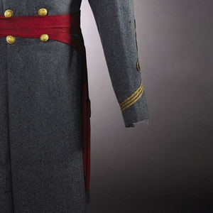 Manteau de cérémonie américain vintage reconstitué, style historique, sur mesure - Product Image 6