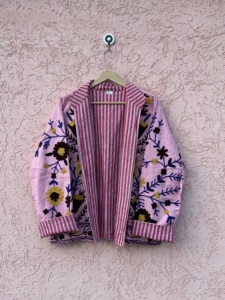 Veste bomber unisexe en coton rose brodé à la main, style Suzani, coupe-vent, écologique, réversible, en toile de canard, manches longues - Product Image 3