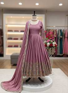 Vestido Anarkali Tradicional para Mujer TENNECY, de Seda Cinon, con Bordado Intenso, Reversible, Antiarrugas, con Dupatta Bordada, para Fiesta - Product Image 4