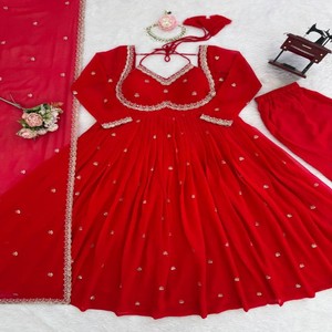 VASTRA COTTAGE Conjunto de traje Anarkali de georgette para mujer con pantalón de algodón con bordado de lentejuelas y dupatta con borde de encaje - Product Image 2
