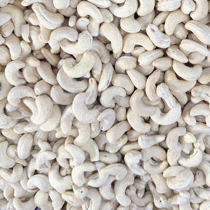 Oferta Especial: Nueces de Anacardo Orgánicas al Por Mayor, Calidad Premium Ww180 Ww240, Vietnam Santigo, Disponible Empaque de Marca Privada - Product Image 1