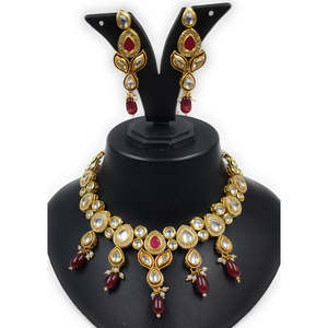 ชุดสร้อยคอ Kundan ชุบทองสไตล์คลาสสิกไข่มุกและเพชรสำหรับงานแต่งงานหรือ Gift-NS614สีแดงเข้ม - Product Image 1