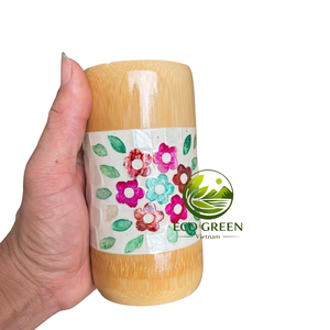 Taza Tradicional Vietnamita de Bambú con Escenas de Pueblos Pintadas a Mano para Tiendas de Souvenirs, Regalos Culturales, Decoración del Hogar y Coleccionistas - Product Image 2