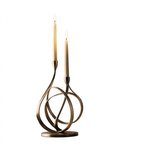 Porte-bougies coniques en fer forgé au design torsadé – Centres de table élégants pour mariages, anniversaires, fêtes et décoration intérieure - Product Image 5