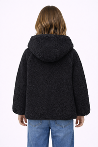 Veste à capuche en polaire Teddy pour filles noires, manteau d'hiver doux en sherpa zippé pour enfants, vêtement d'extérieur en peluche confortable et chaud avec poches avant - Product Image 3