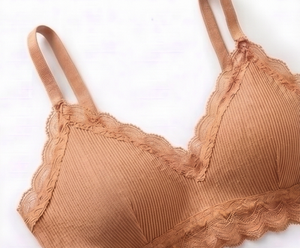 Ensemble soutien-gorge sans armatures et culotte bikini beige pour femme, avec dentelle, taille mi-haute, sans couture, en tricot de spandex, motif uni, séchage rapide - Product Image 4