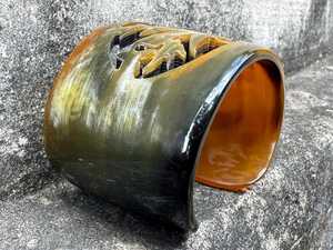 Brazalete de Cuerno de Búfalo Hecho a Mano, Moderno y Ecológico, Pulido, con Patrón Natural, Ancho, para Regalo de Boda, ZONA DE ARTESANÍA - Product Image 6