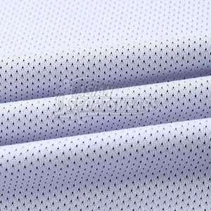 Uniforme de Baloncesto Transpirable de Alta Calidad con Logotipo Personalizado, Adecuado para Juegos en Equipo, Entrenamiento y Partidos Profesionales - Product Image 4