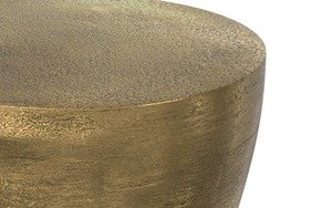Table basse en métal martelé artisanal, style industriel, finition antique, mobilier de salon, tendance moderne - Product Image 2