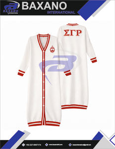 Suéter tipo cárdigan informal de invierno para hermandad Delta Sigma Theta DST, de lana/acrílico, con estampado rojo y logotipo bordado en la parte delantera. - Product Image 4