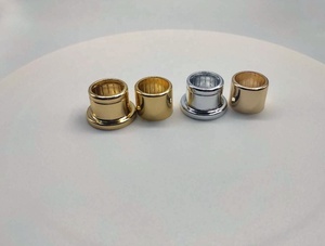 Option économique pour le collier de bouteille de parfum à surface lisse - Product Image 3