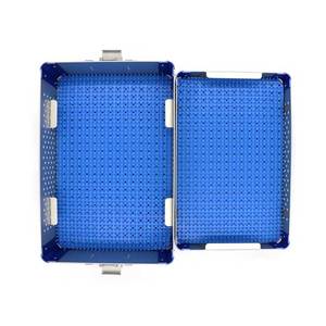 Boîte de stérilisation pour instruments chirurgicaux en aluminium avec plateau médical à deux niveaux - Product Image 4