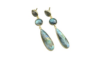 Boucles d'oreilles pendantes en argent 925 plaqué or 18 carats avec labradorite, forme goutte d'eau, serti clos, style bohème, bijoux pour femme au quotidien - Product Image 2
