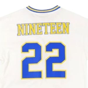 T-shirt de football surdimensionné de qualité supérieure pour femme, col rond, manches courtes, design personnalisé avec lettres grecques, décontracté et sportif - Product Image 6