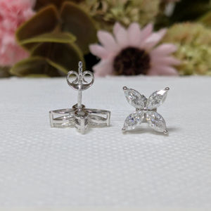 Pendientes de botón vintage con diamantes cultivados en laboratorio de corte brillante de 2 quilates, con cierre a presión, de oro blanco macizo de 14 quilates, certificados por IGI, regalo de aniversario - Product Image 1